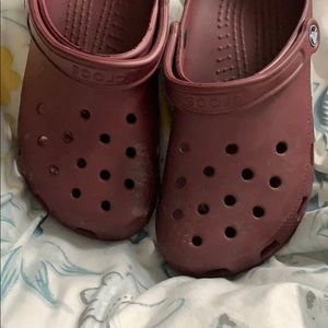 Size 9 maroon crocs
